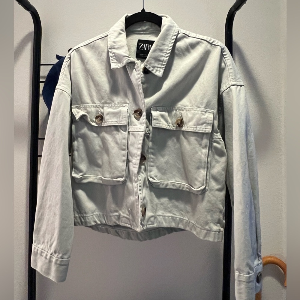 Zara Light Green Jean Jacket Modern Fit